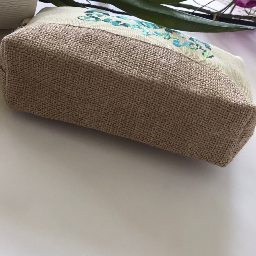 ‘Aloha Summer’ Wristlet/Cosmetic Bag - Picture 4 of 8